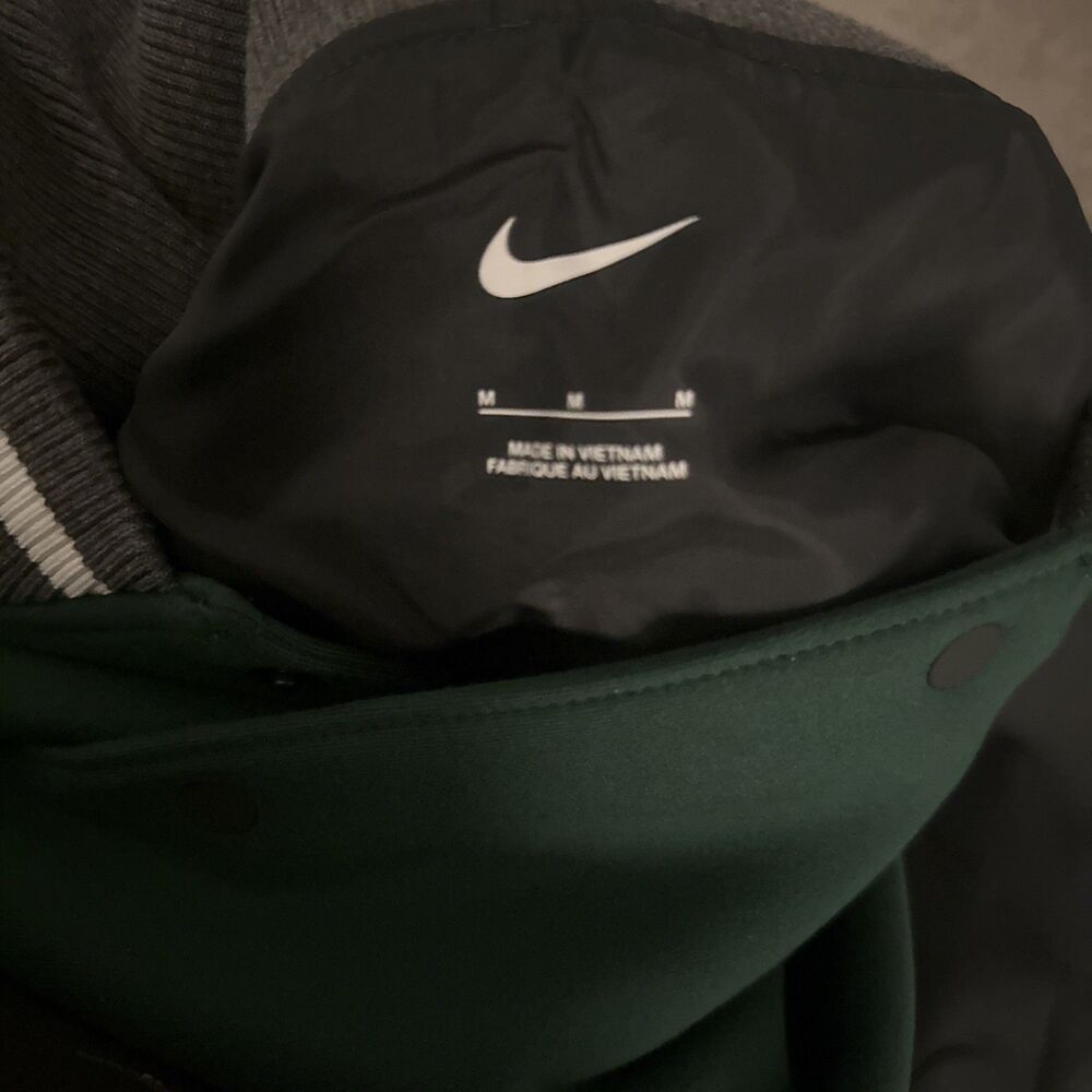 Sz M Nike Letterman Jacket Green Gray Men’s DJ5971-341 - Picture 3 of 4
